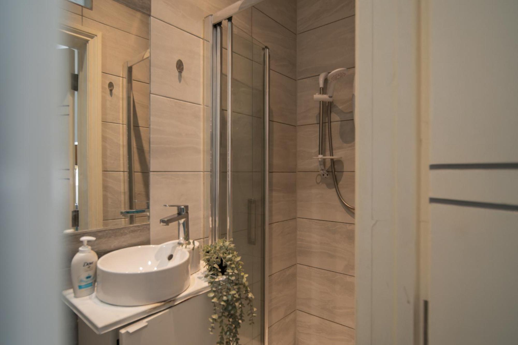 Studio Apartments London With Free Wifi Exteriör bild